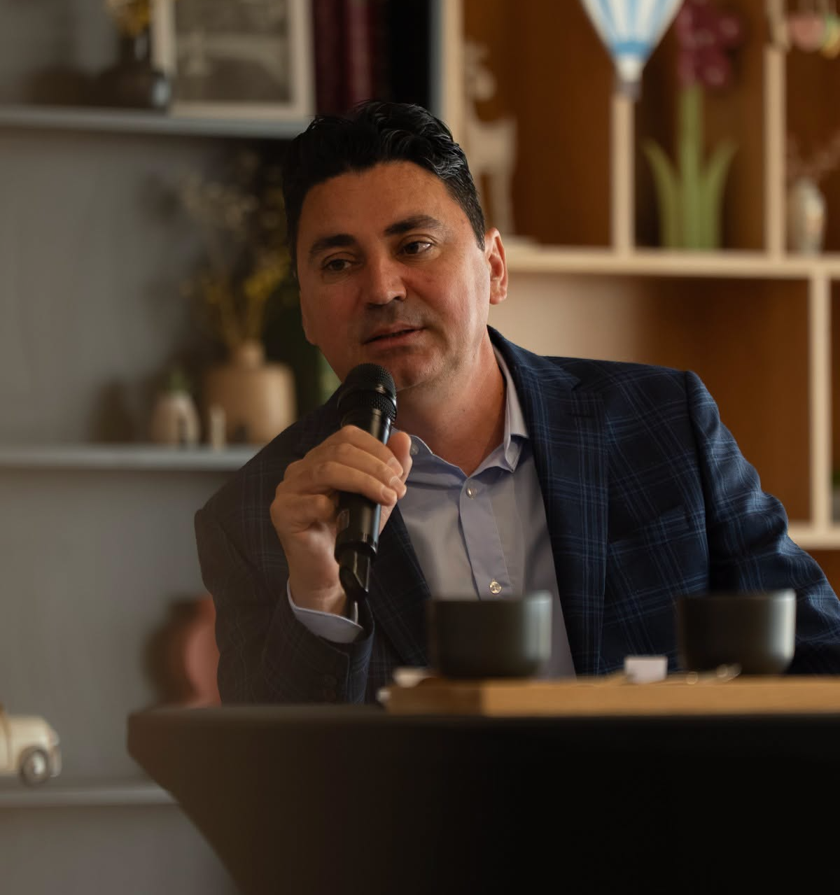 ORTOPEDIE-TRAUMATOLOGIE. Dr. CHIREA MARIUS: Nu există operații simple, nu există banal, fiecare intervenție reprezintă o provocare.