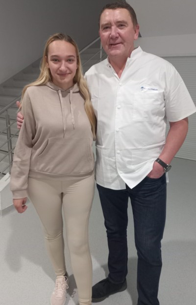 ORTOPEDIE-TRAUMATOLOGIE: Caz dificil de displazie congenitală de șold, nerezolvat la alte spitale din România, a devenit un nou succes la Spitalul Pelican Oradea