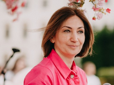 PSIHOLOGIE. LUPUȚ VIDICAN COSMINA, psiholog clinician, despre bolnavii de cancer: Nu sunteți definiți de boală, ci de curajul cu care ați ales să mergeți mai departe!
