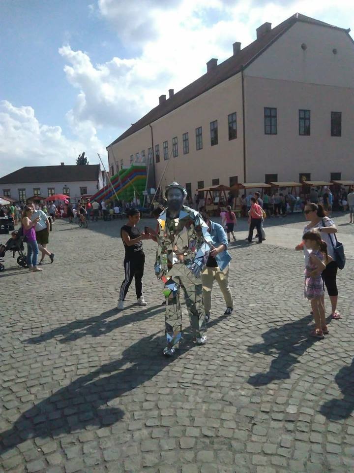 Suntem parteneri la Festivalul Copiilor din Cetatea Oradea, 31 mai-02 iunie